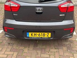 Grijs Gebruikt 2016 Kia Rio MPV | € 9.750 (Eerlijke prijs)