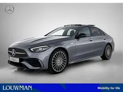 Zilver, metallic lak Nieuw 2025 Mercedes C300 Business Sedan | € 63.412 (Super prijs)