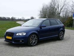Blauw Gebruikt 2011 Audi A3 S-Line Hatchback | € 8.000 (Duur)