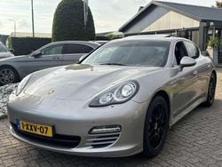 Grijs Gebruikt 2010 Porsche Panamera Sedan | € 18.950 (Eerlijke prijs)