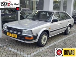 Zilver Gebruikt 1986 Nissan Bluebird Hatchback | € 4.945