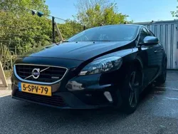 Zwart Gebruikt 2013 Volvo V40 R-Design Stationwagen | € 8.250 (Eerlijke prijs)