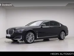 Zwart, metallic lak Gebruikt 2022 BMW 745 Executive Sedan | € 65.895 (Eerlijke prijs)