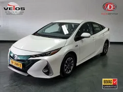 Wit Gebruikt 2018 Toyota Prius Business Edition Hatchback | € 21.950 (Eerlijke prijs)
