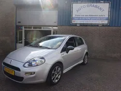 Grijs Gebruikt 2015 Fiat Punto Evo Young Hatchback | € 4.950 (Eerlijke prijs)