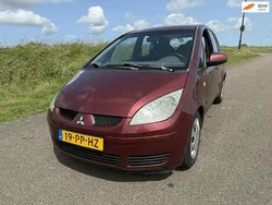 Rood Gebruikt 2004 Mitsubishi Colt Inform Hatchback | € 1.200 (Goede deal)