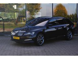 Zwart Gebruikt 2023 Skoda Superb Business Line Stationwagen | € 34.950 (Iets duurder)