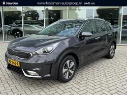(abt) platinum graphite p Gebruikt 2017 Kia Niro First Edition SUV | € 18.400 (Eerlijke prijs)