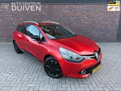 Rood Gebruikt 2014 Renault Clio GrandTour Expression Stationwagen | € 4.950 (Goede deal)