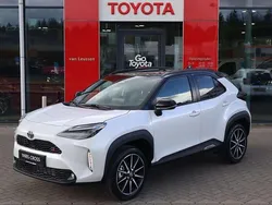 Wit Nieuw 2025 Toyota Yaris Cross Sport SUV | € 42.490 (Duur)