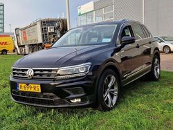 Zwart Gebruikt 2019 VW Tiguan SUV | € 23.950 (Eerlijke prijs)