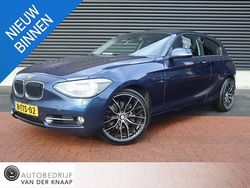 Blauw Gebruikt 2014 BMW 118 Executive Hatchback | € 10.450 (Eerlijke prijs)