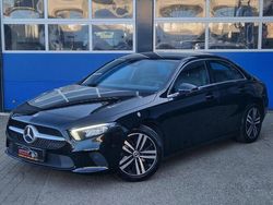 Zwart Gebruikt 2023 Mercedes A200 Sedan | € 32.995 (Eerlijke prijs)