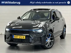 Zwart Gebruikt 2022 Lynk & Co 01 SUV | € 24.925 (Eerlijke prijs)