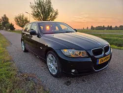 Zwart Gebruikt 2011 BMW 318 Luxury Line Stationwagen | € 6.950 (Eerlijke prijs)