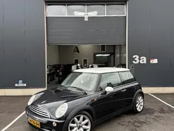 Zwart Gebruikt 2006 Mini Cooper Chili Hatchback | € 4.950 (Eerlijke prijs)