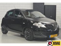 Zwart Gebruikt 2014 Lancia Ypsilon S Hatchback | € 7.450
