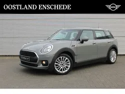 Grijs, metallic lak Gebruikt 2017 Mini One Clubman Comfort Stationwagen | € 16.450 (Eerlijke prijs)