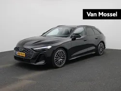 Zwart Gebruikt 2025 Audi A5 Ambiente Coupé | € 71.900