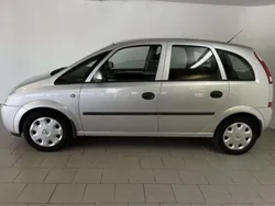 Gebruikt 2005 Opel Meriva Enjoy MPV | € 3.000 (Eerlijke prijs)