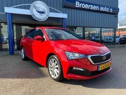 Rood Gebruikt 2020 Skoda Scala Business Line Hatchback | € 19.545 (Eerlijke prijs)