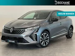 Grijs Gebruikt 2024 Renault Clio V Techno Hatchback | € 20.725 (Eerlijke prijs)