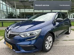 Blauw Gebruikt 2020 Renault Mégane IV LIMITED Hatchback | € 14.750 (Eerlijke prijs)