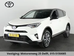 Wit Gebruikt 2016 Toyota RAV4 Edition SUV | € 21.400 (Eerlijke prijs)