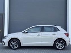 Grijs Gebruikt 2022 VW Polo Life Hatchback | € 19.900 (Goede deal)