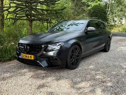 Zwart, metallic lak Gebruikt 2018 Mercedes E63 AMG Premium Plus Stationwagen | € 69.950 (Duur)
