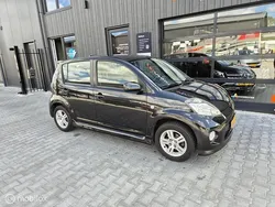Zwart Gebruikt 2008 Daihatsu Sirion Hatchback | € 3.999 (Goede deal)