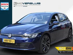 Blauw Gebruikt 2022 VW Golf VIII Life Hatchback | € 23.950 (Eerlijke prijs)