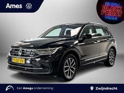 Zwart Gebruikt 2022 VW Tiguan Business SUV | € 27.995 (Goede deal)