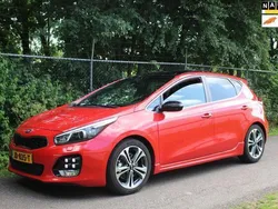 Rood Gebruikt 2016 Kia Ceed GT-Line Hatchback | € 11.495 (Eerlijke prijs)