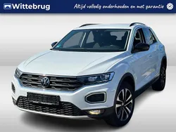 Wit Gebruikt 2021 VW T-Roc Style SUV | € 27.950 (Eerlijke prijs)