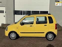 Geel Gebruikt 2004 Suzuki Wagon R+ GLX MPV | € 2.650 (Duur)
