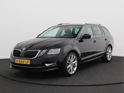 Zwart Gebruikt 2020 Skoda Octavia Business Line Stationwagen | € 19.450 (Eerlijke prijs)