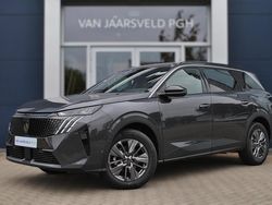 Grijs Gebruikt 2025 Peugeot 5008 Allure SUV | € 49.900