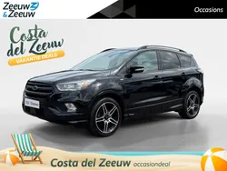 Absolute black (donker zwart) Gebruikt 2017 Ford Kuga ST-Line SUV | € 17.940 (Iets duurder)