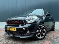 Zwart (metallic) Gebruikt 2013 Mini John Cooper Works Countryman Chili SUV | € 12.650 (Eerlijke prijs)