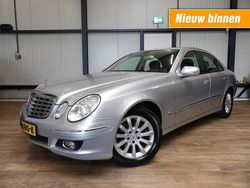 Grijs Gebruikt 2006 Mercedes E200 Sedan | € 3.990 (Super prijs)