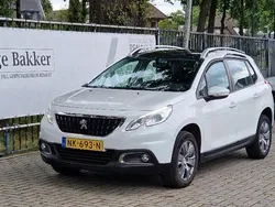 Wit Gebruikt 2017 Peugeot 2008 SUV | € 11.900 (Eerlijke prijs)