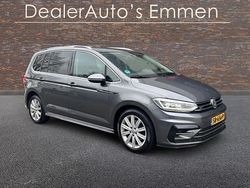 Grijs Gebruikt 2017 VW Touran R-line MPV | € 13.950 (Goede deal)