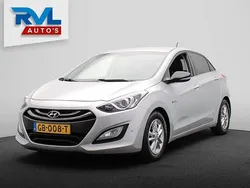 Grijs Gebruikt 2015 Hyundai i30 GO! Hatchback | € 7.900 (Eerlijke prijs)