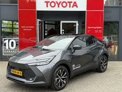 Grijs Nieuw 2025 Toyota C-HR SUV | € 42.435 (Eerlijke prijs)