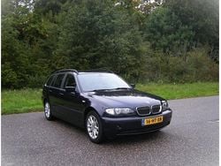 Blauw Gebruikt 2002 BMW 325 Executive Stationwagen | € 3.250 (Duur)