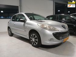 Grijs Gebruikt 2009 Peugeot 206+ Hatchback | € 3.495 (Iets duurder)