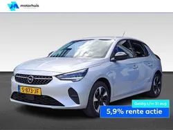 Grijs, metallic lak Gebruikt 2023 Opel Corsa-e Elegance Hatchback | € 18.745 (Eerlijke prijs)