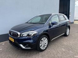 Blauw, metallic lak Gebruikt 2016 Suzuki SX4 S-Cross Exclusive SUV | € 12.250 (Goede deal)
