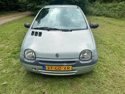 Grijs Gebruikt 2000 Renault Twingo Authentique Hatchback | € 888 (Eerlijke prijs)
